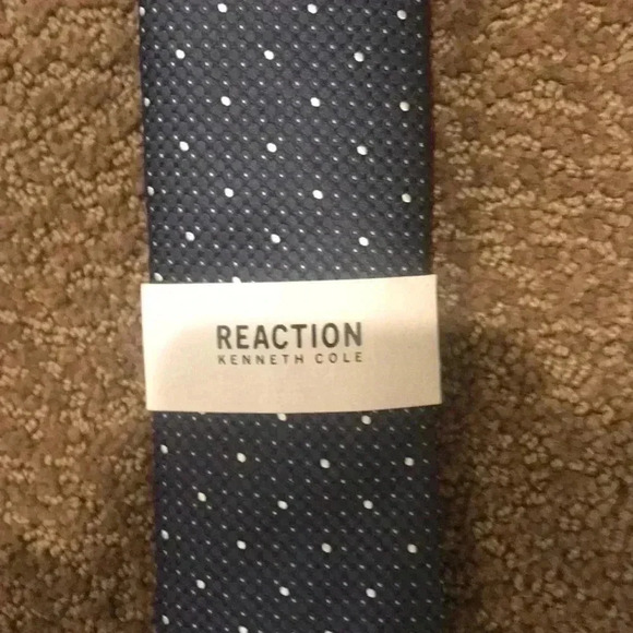 Kenneth Cole neck tie NWT - Picture 1 of 3